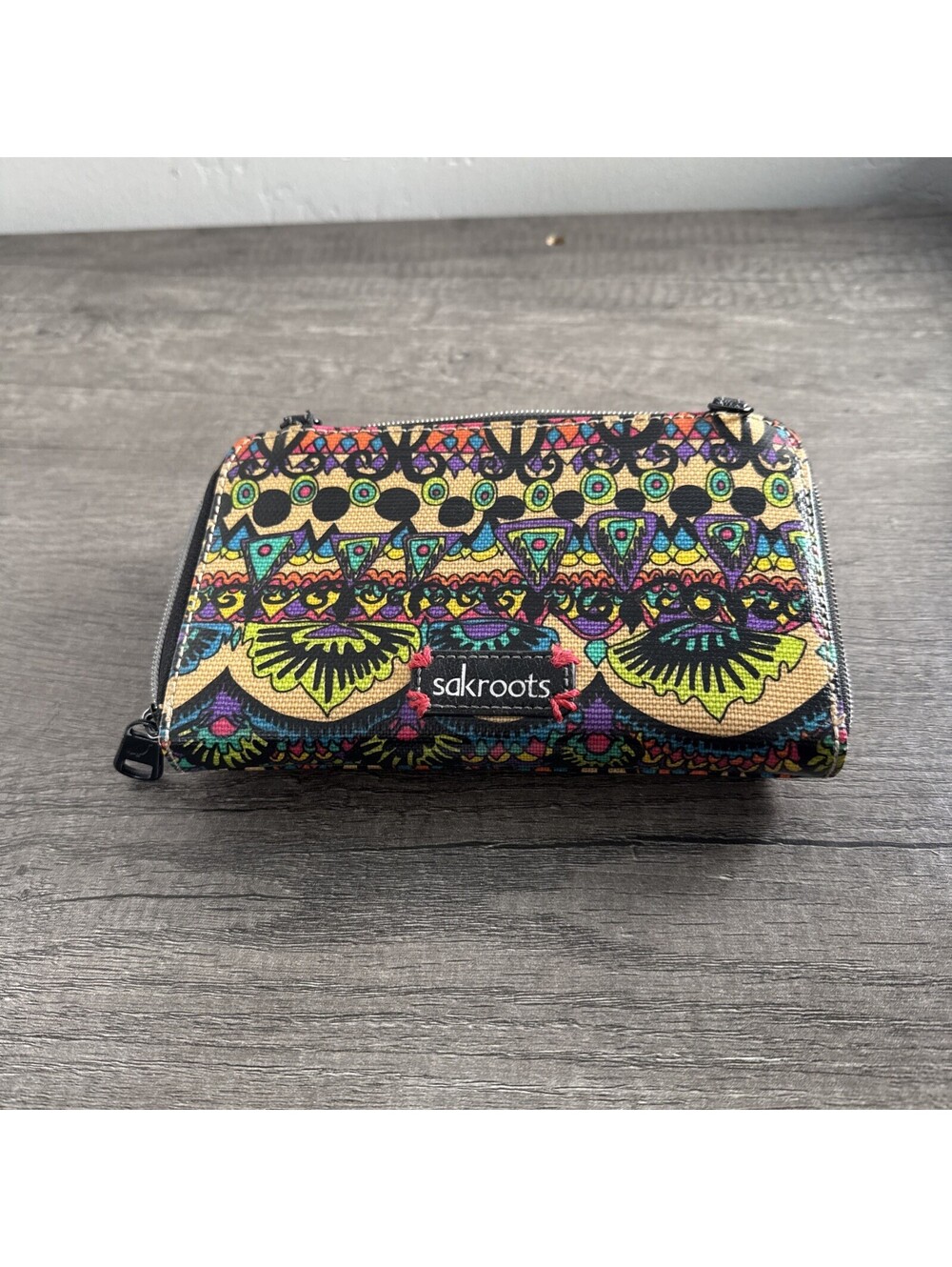 Sakroots Wallet Zipper Clutch Pineapple Aztec